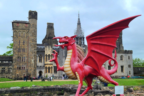 Cardiff: Family-Friendly Walking Tour