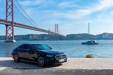 Trasferimento di lusso da Lisbona Airoprt a qualsiasi hotel di Lisbona