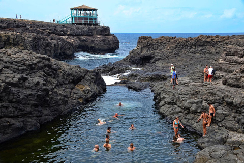 Sal: Blue Eye (Buracona) Private Tour with Pickup Private tour for up to 4 people