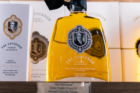 Città vecchia di Atene: degustazione di olio d&#039;oliva e erbe grecheDegustazione di olio d&#039;oliva ed erbe aromatiche