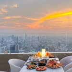 Bangkok: cena a buffet al 81° piano del Baiyoke Skybox