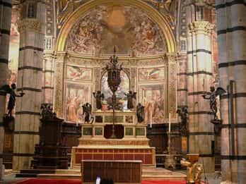Siena Walking Tour with Cathedral and Crypt & Museum Option