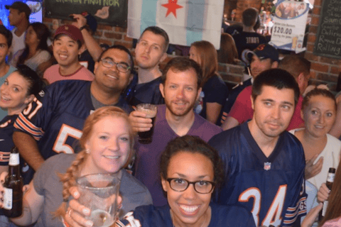 Tour della vita notturna di Phuket: avventura tra i bar e i club VIP di PatongTour della vita notturna di Phuket: tour dei bar e dei club con ingresso gratuito