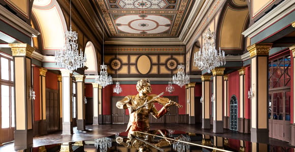 House of Strauss: Johann Strauss Museum & 1837 Original Hall