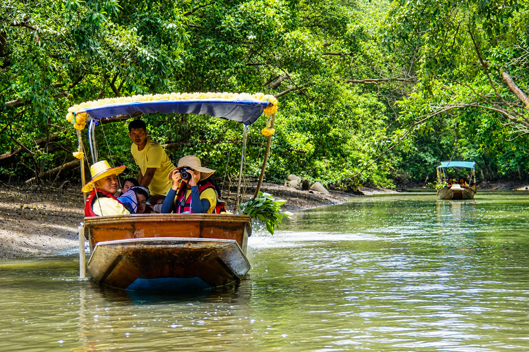 Private: Railway Market, Wat Bang Kung & Klong Khon Tour