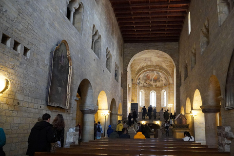Prague Castle Interiors Tour: Small Group w/ Entry Tickets