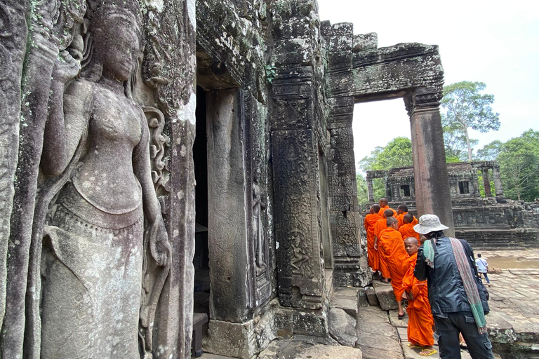 Siem Reap: Private Angkor Custom Tour with a Local Guide Siem Reap: Private Angkor Custom Tour with a Local Guide
