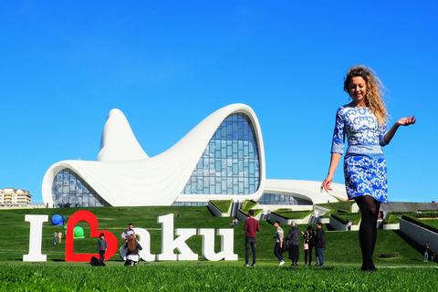 Baku: Top 5 Sightseeing Tour with Transfers