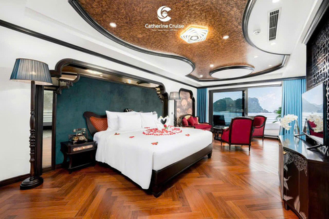 Ha Long Bay on A Luxury 6-star Cruise 2D1N and 3D2N HA LONG BAY 3D2N & SHARED TRANSFER (ROUND TRIP)