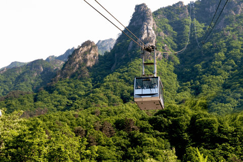 Sokcho Beach, Market and Seorak Cable Car tour from Seoul 7:15 KFC, Hongik University Station, Exit 9