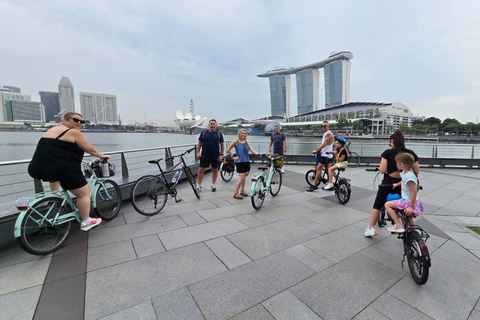 Singapore River & Marina Bay | 2 Hours Bike Tour