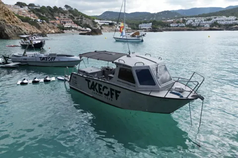 Ibiza: Boat Charter with 6 Water Activities