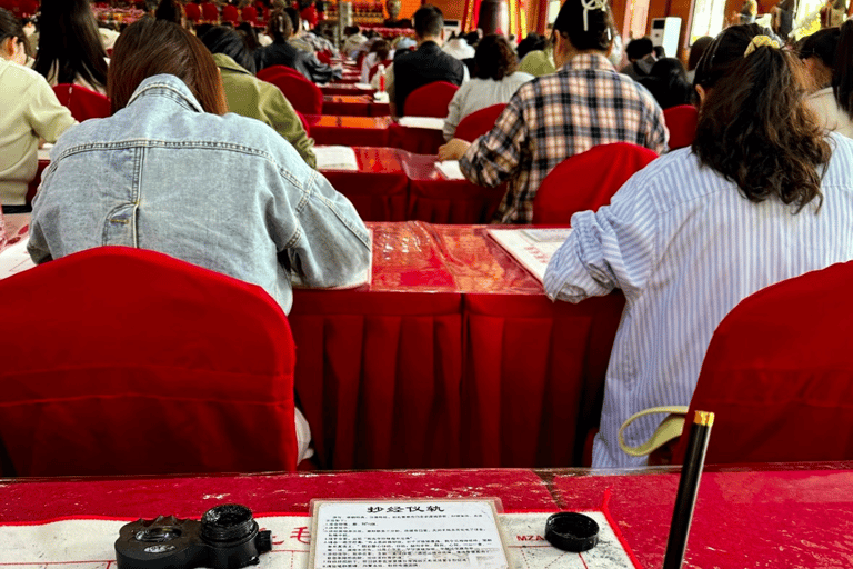 Shanghai Hanzi Meditation Experience at Jade Buddha Temple