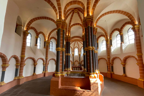 Luxembourg: Vianden Castle Guided Tour with Transfer