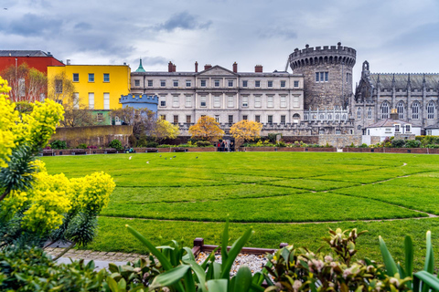 Dublin: Book of Kells, Dublin Castle and Christ Church Tour German Tour