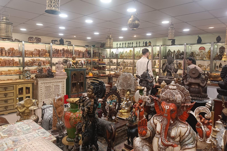 Delhi: Old Delhi Night Walk, Street Food & Rickshaw Ride Delhi: Old Delhi Night Walk, Street Food & Rickshaw Ride