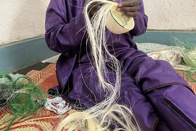 Kigali:Craft Workshop with Local Artisans and Souvenirs