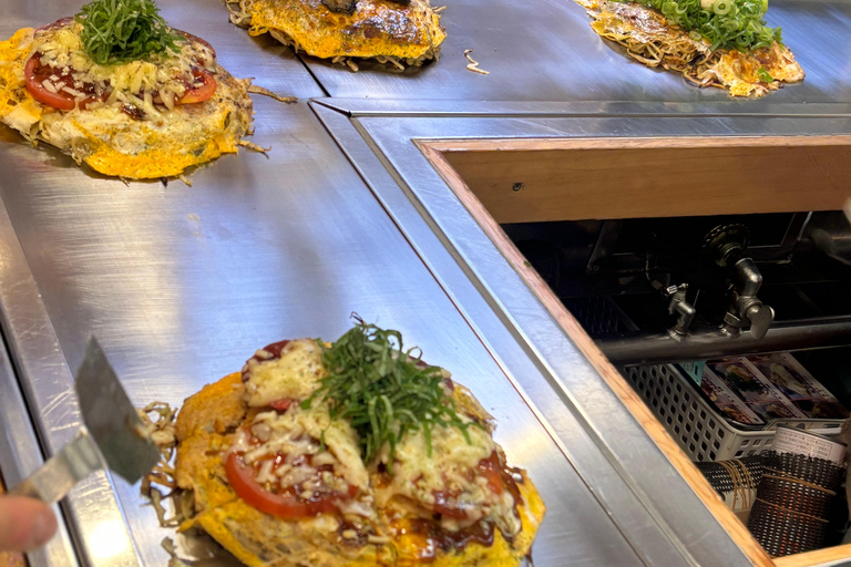 Hiroshima: Peace Memorial Park Tour with Okonomiyaki