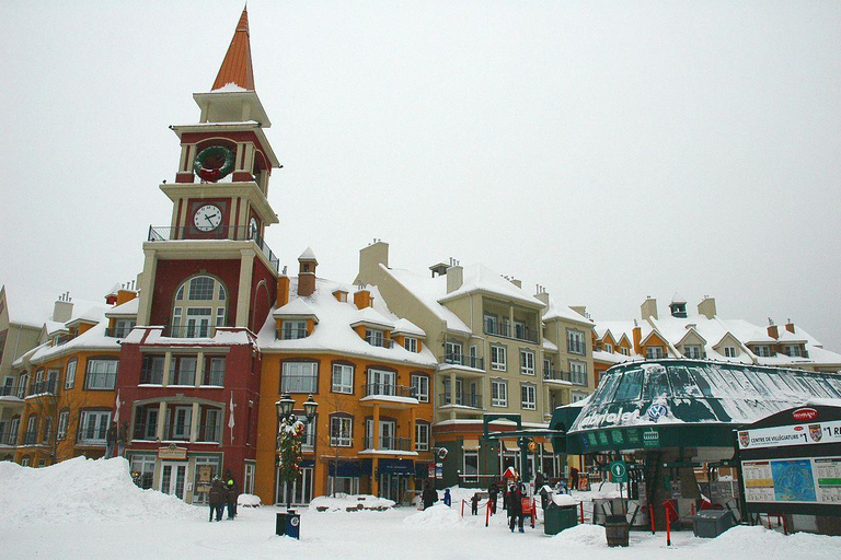 Montreal: Jazda na nartach lub snowboardzie z przewodnikiem w lasach QuebecuTwilight to Starlight: Nocna przygoda na nartach