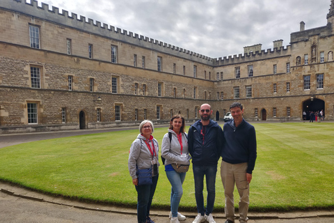 Oxford: Private Guided Walking Tour of University and City Oxford : Guided Walking Tour with optional college visit