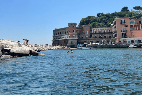 Naples : Tour en bateau privé sur la côte