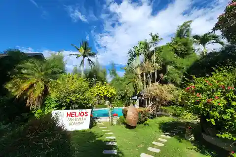 Boracay Land Tour with Paraw Sailing, Crystal Kayak, and Spa