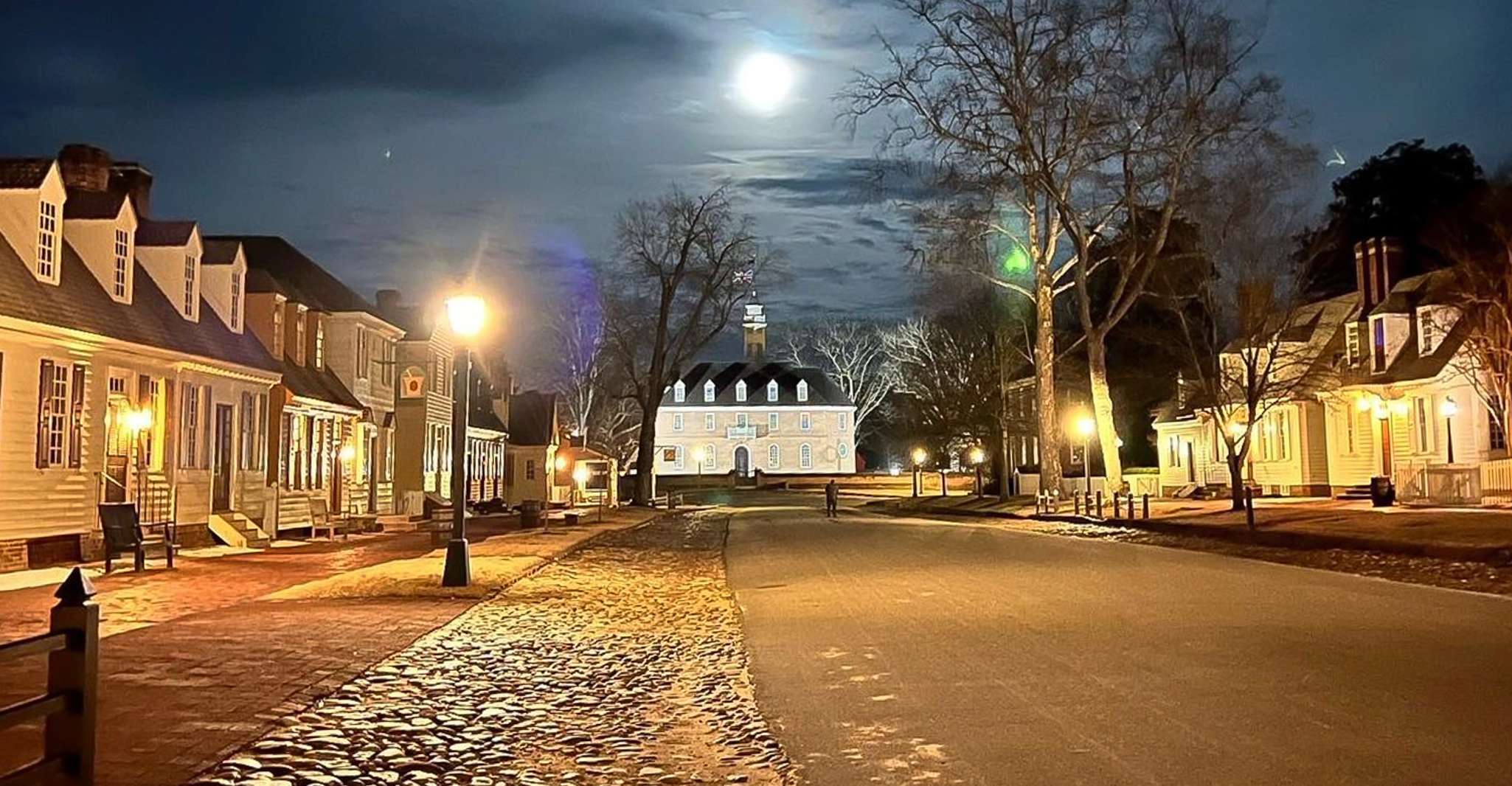 Colonial Williamsburg, Christmas Walking Tour - Housity