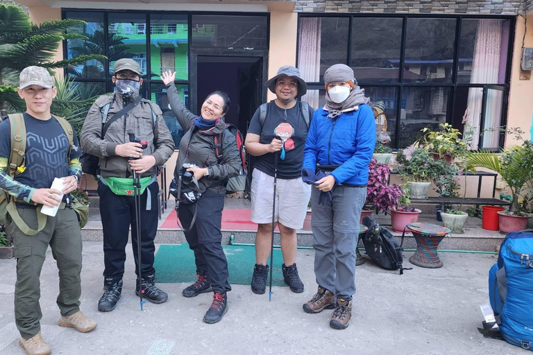 Kathmandu: 8-tägiger Langtang Valley Trek mit Transfers