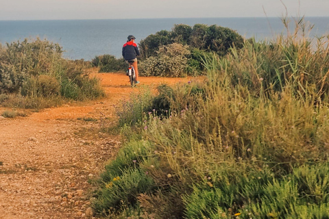 Ferragudo Village: Rent an Electric Bike