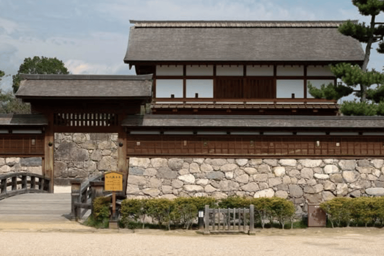 Snow Monkey & Zenko-ji Temple Customizable Private Tour