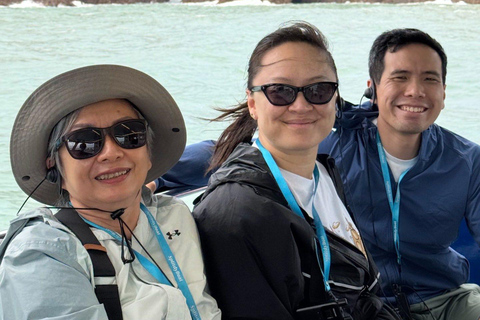 Tour in yacht del Geoparco UNESCO di Hong Kong: quattro archi marini e vulcanoTour in yacht del geoparco UNESCO di Hong Kong: quattro archi marini e vulcano