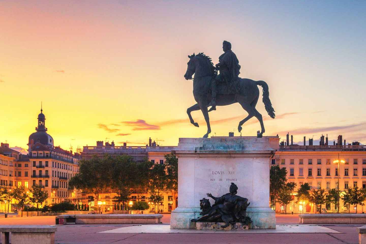 Lyon Walking Tour with a Local - 2-Hour Private Walking Tour