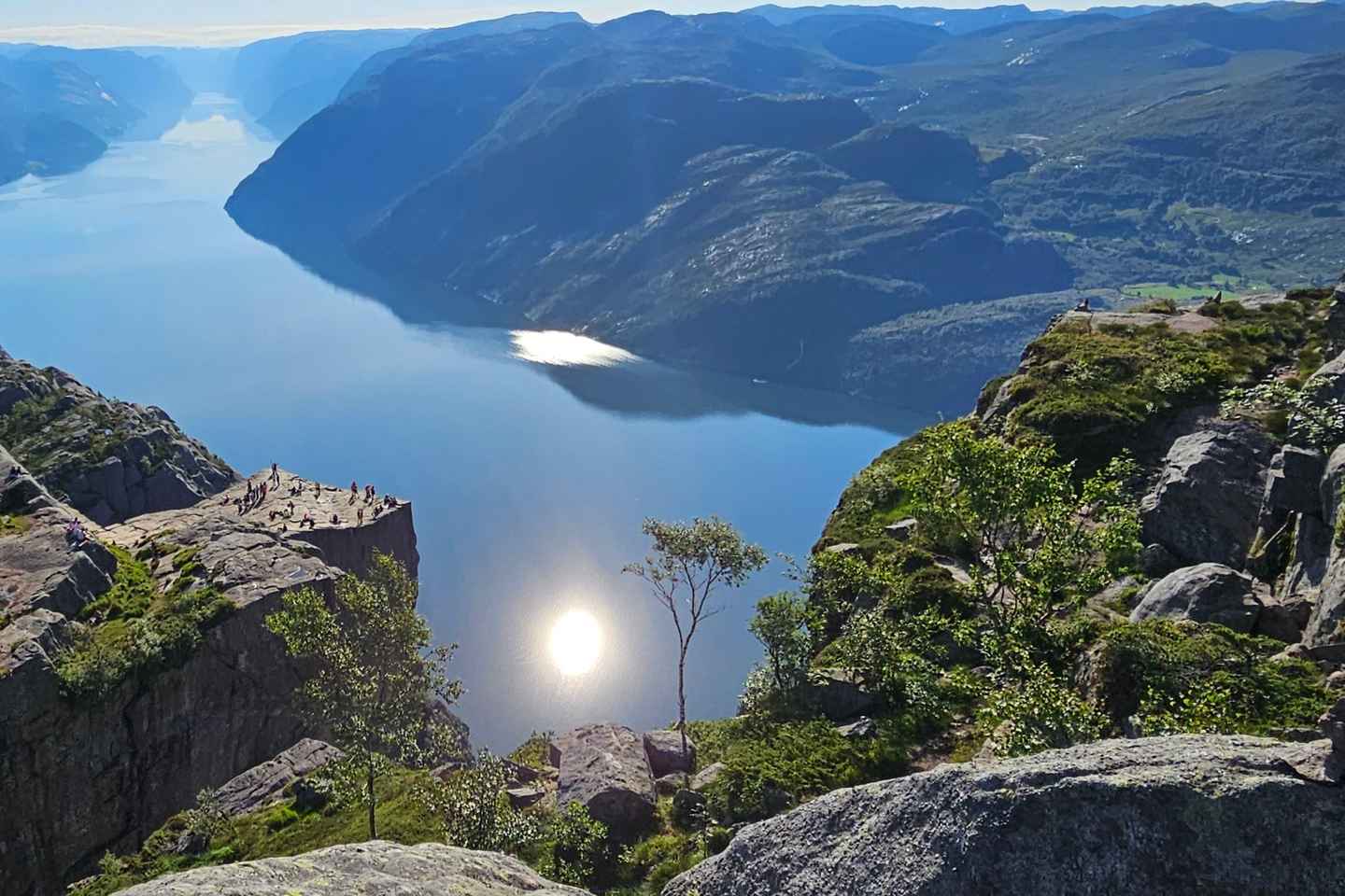 Stavanger: Hiking to world famous Pulpit Rock