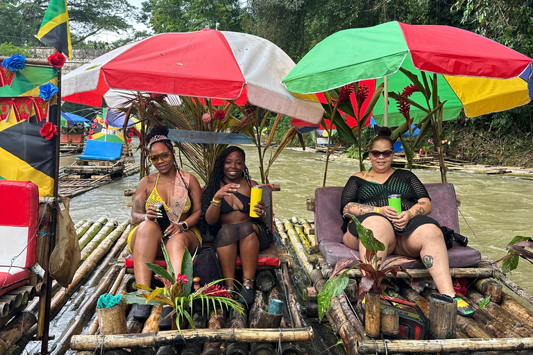 Montego Bay: Bamboo Rafting, Seven Mile Beach and Ricks Cafe