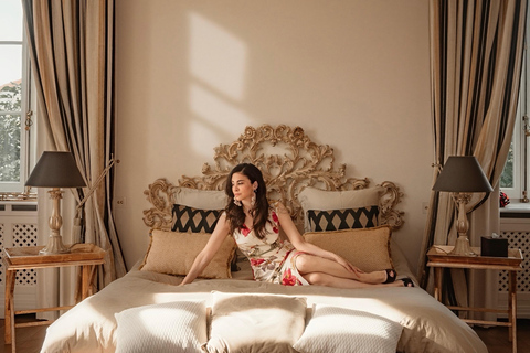 Luxembourg: Private Photo Session – Capture Stylish MemoriesPremium Session — 60 minutes | 12 edited photos | €170