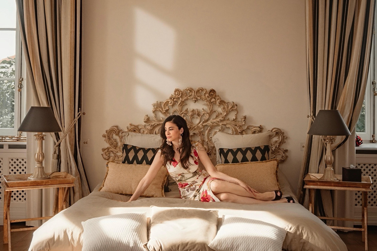 Luxembourg: Private Photo Session – Capture Stylish MemoriesPremium Session — 60 minutes | 12 edited photos | €170