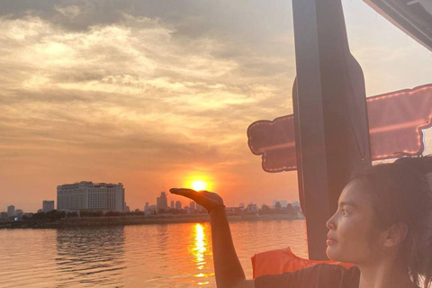 Sunset Cruise: Your Cruise You Choose, 3 wonderful options Amber: Cruise with Unlimited Beer & Soft Drinks (No Food)