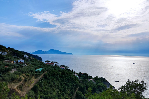 Sorrento Coast: Discover Hidden Gems by Vespa with a Buddy