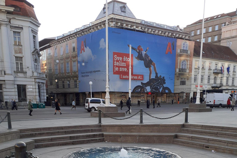 Zagreb: Small-Group Walking Highlights Tour