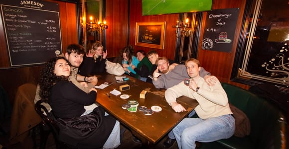 Vienna: Guided Pub Crawl with Photo Book