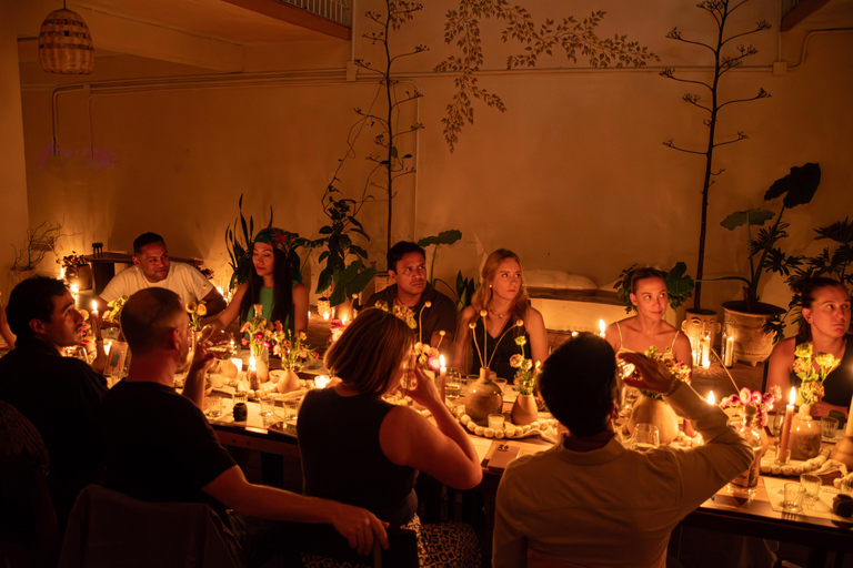 Oaxaca: Mezcal-Verkostung bei Kerzenschein mit wilden Agaven