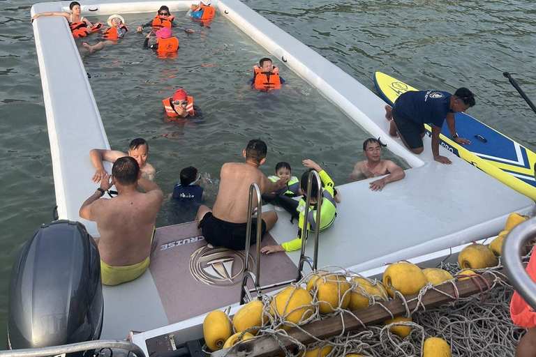 Penang: Sharing Monkey Beach Route Sunset Cruise