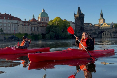 Prague: Charles Bridge & Hidden Canals Kayak Tour