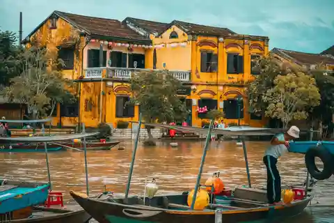 Excursión Privada Guiada en Barco Cesto por el Pueblo de los Cocoteros y Hoi An