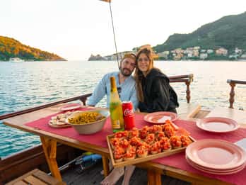 La Spezia: Solnedgångskryssning med aperitif och middag