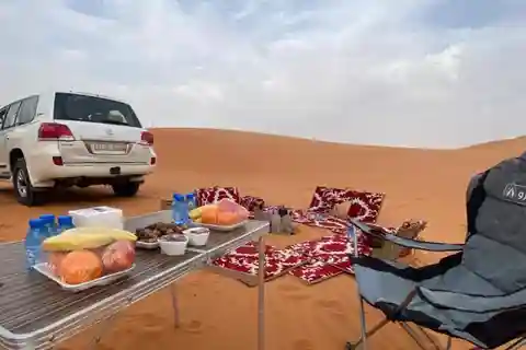 Riyadh: Wüstensafari, Quad-Bike, Kamelritt mit Vergnügen