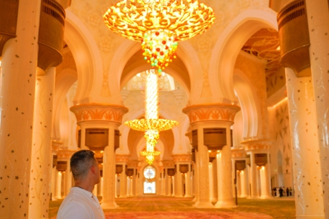 From Abu Dhabi: Mosque, Qasr Al Watan & Etihad Towers Shared Tour in English