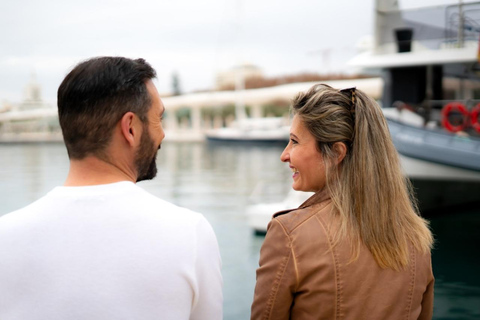 Málaga: Harbour & Waterfront Private Photoshoot Super Premium: 75 photos | 90 mins