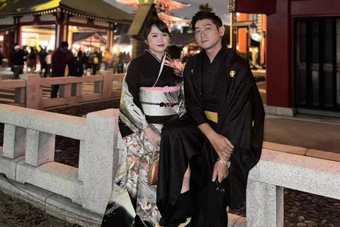 Tokyo: Asakusa Kimono Rental with Professional Hair Couple Kimono Plan