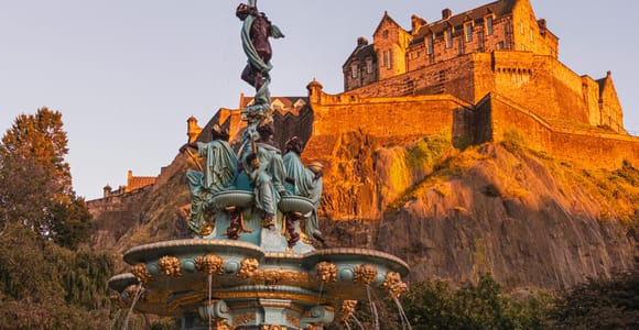 Edinburgh: Guided Walking Tour of the Old Town